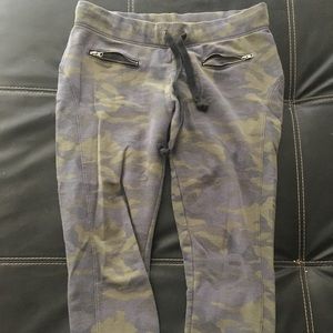 Camo Capri pajama pants